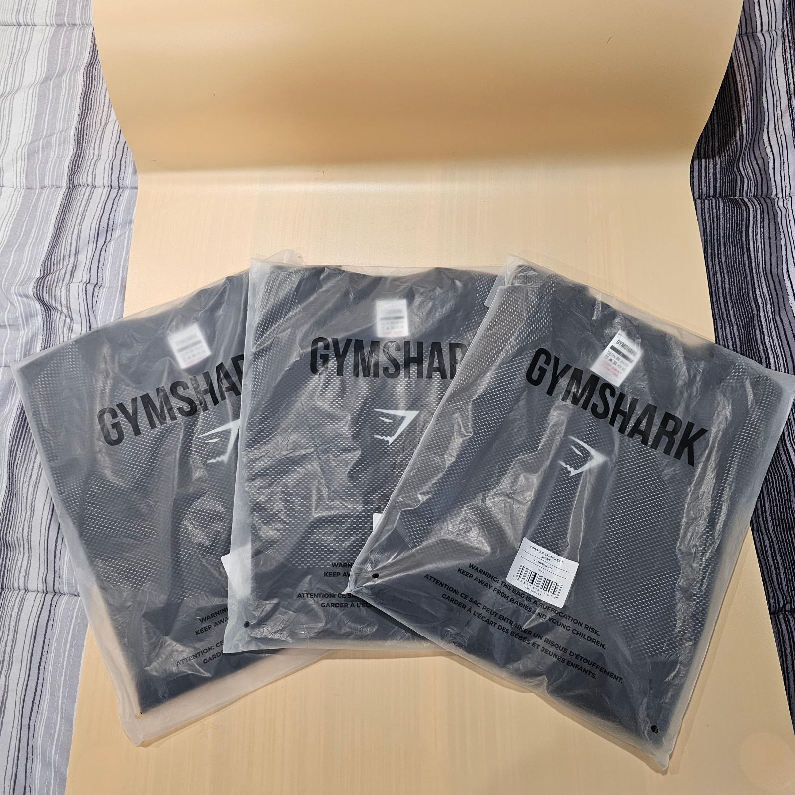 Gymshark Onyx 5.0 Seamless T-Shirt Onyx Grey, Light Grey, Carmine Red - On Hand gallery