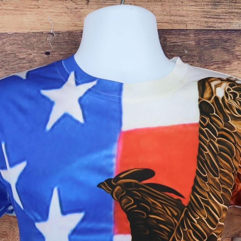 Eagle American Flag Patriotic Activewear Shirt Mens Sz M Red White Blue gallery
