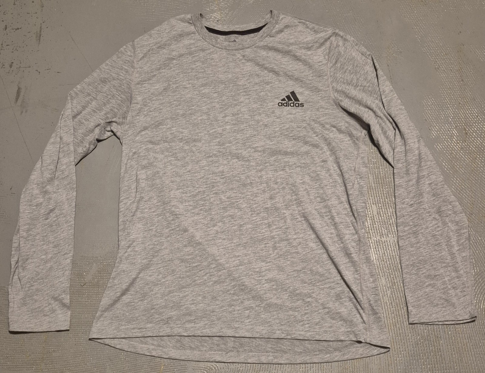 ADIDAS ULTIMATE 2.0 CLIMALITE MEN'S SIZE LARGE ACTIVEWEAR LONG SLEEVE T-SHIRT gallery