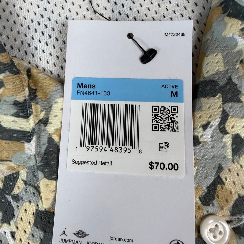 Nike Jordan Men's Medium Poolside Button Down Shirt FN4641-133 NEW $70 gallery