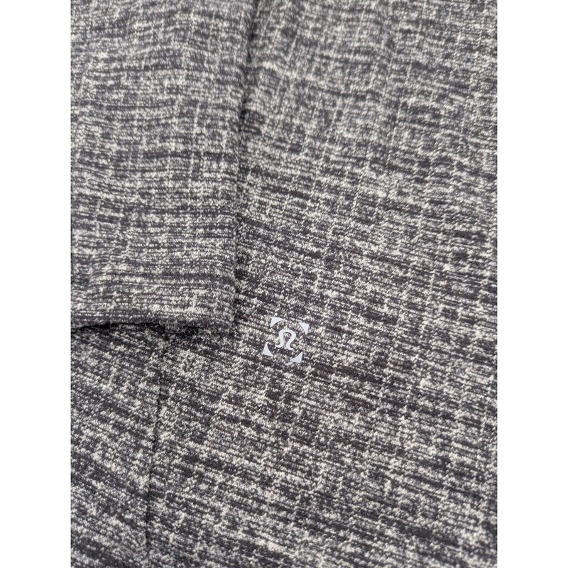 Lululemon Men's Surge Warm 1/2 Zip Pullover Heathered Gray LM3BJ8S Size MEDIUM gallery