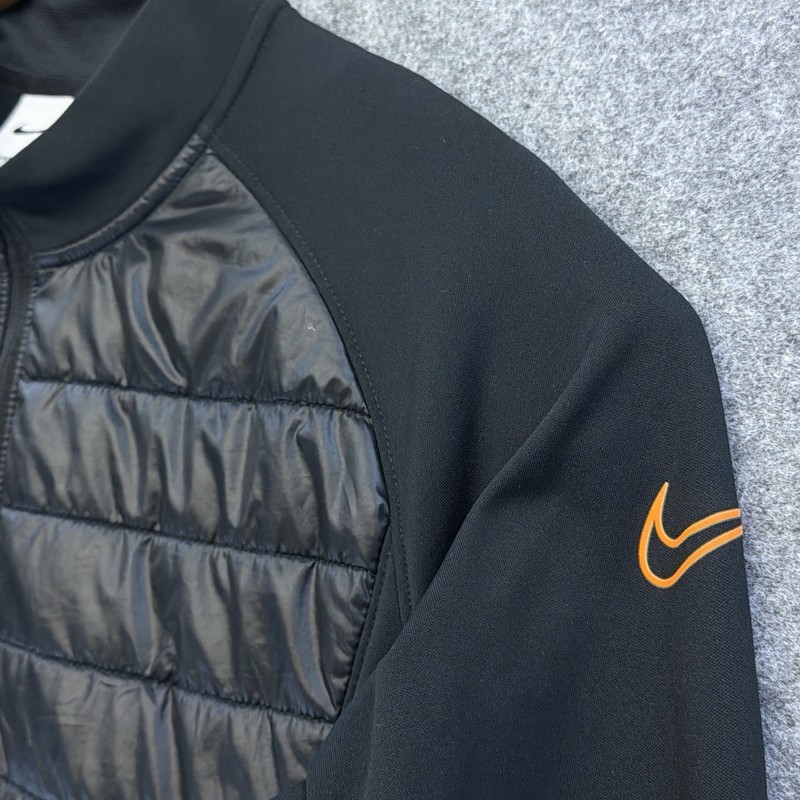 Nike Men's Academy Winter Warrior Therma-FIT 1/4 Zip Drill Top Black Medium gallery