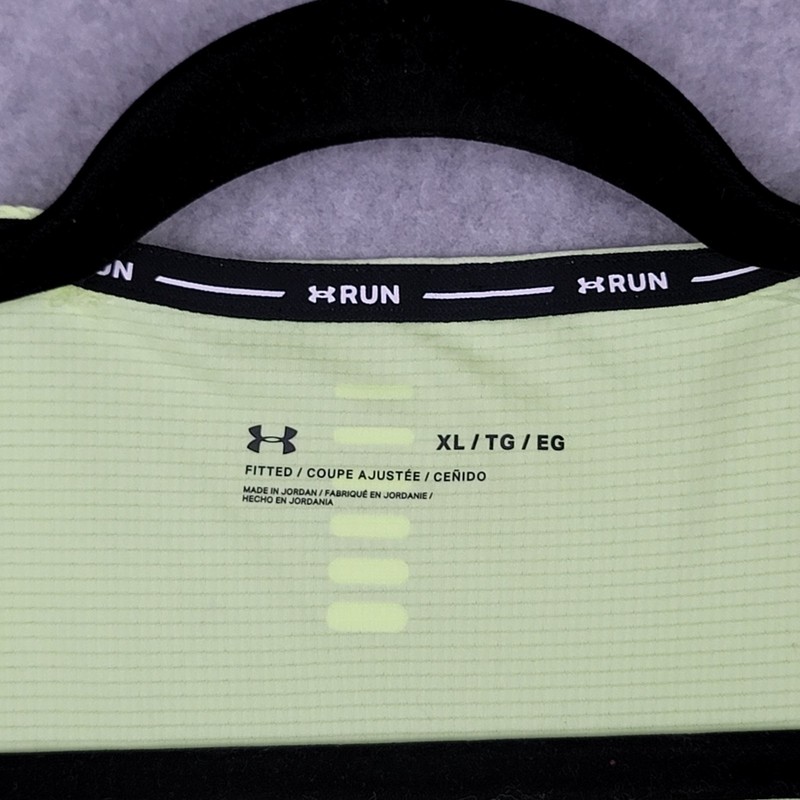 Under Armour CoolSwitch Singlet Men’s Size XL Yellow Moonlight Running Gym Tank gallery