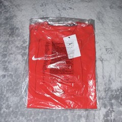 Nike Dri-FIT Men’s Red/Black Solid Crew Neck Short Sleeve Gym Tee M