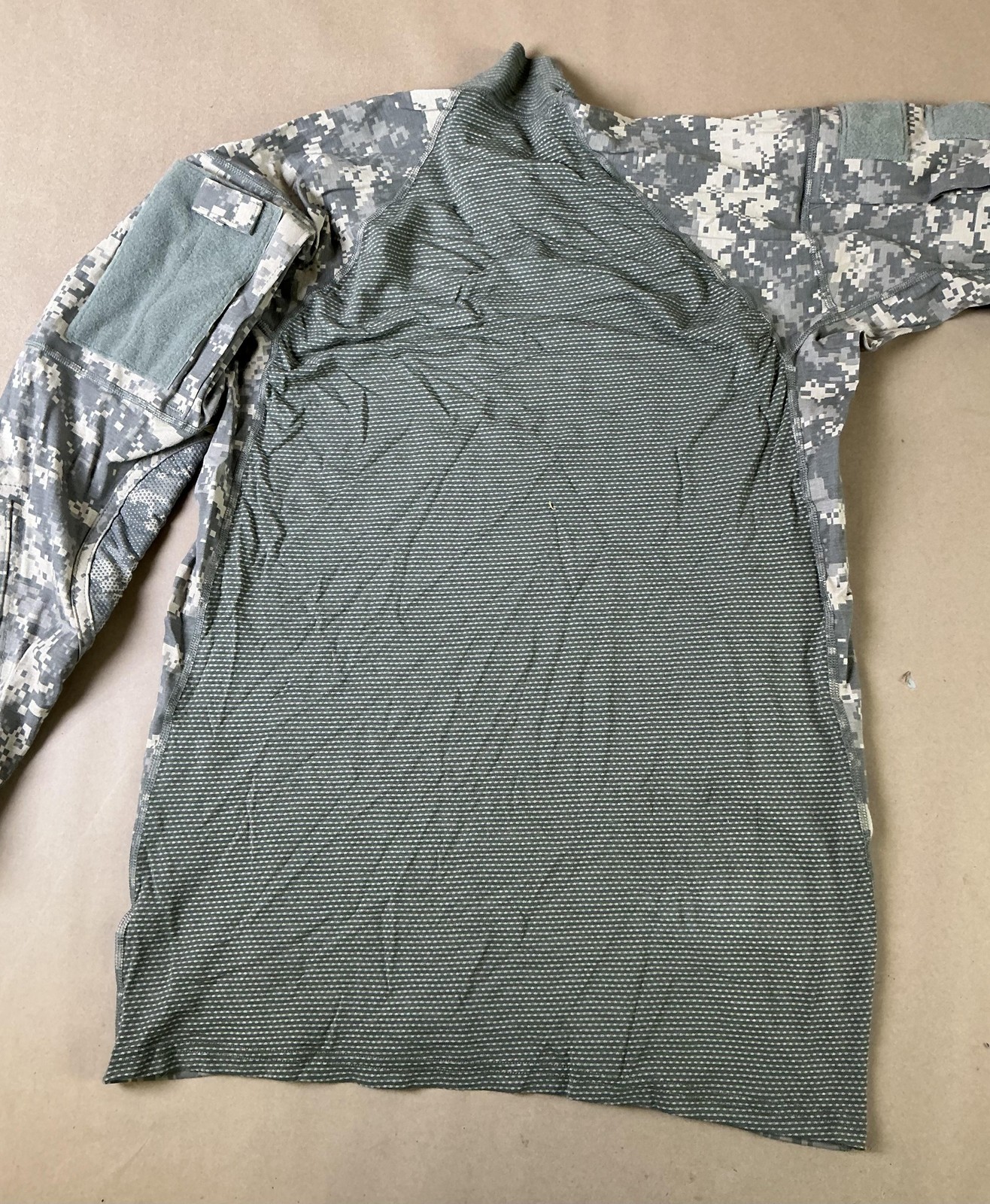 Massif Army Combat Shirt Mens Large Green ACU Camo FR Long Sleeve Crew Neck gallery