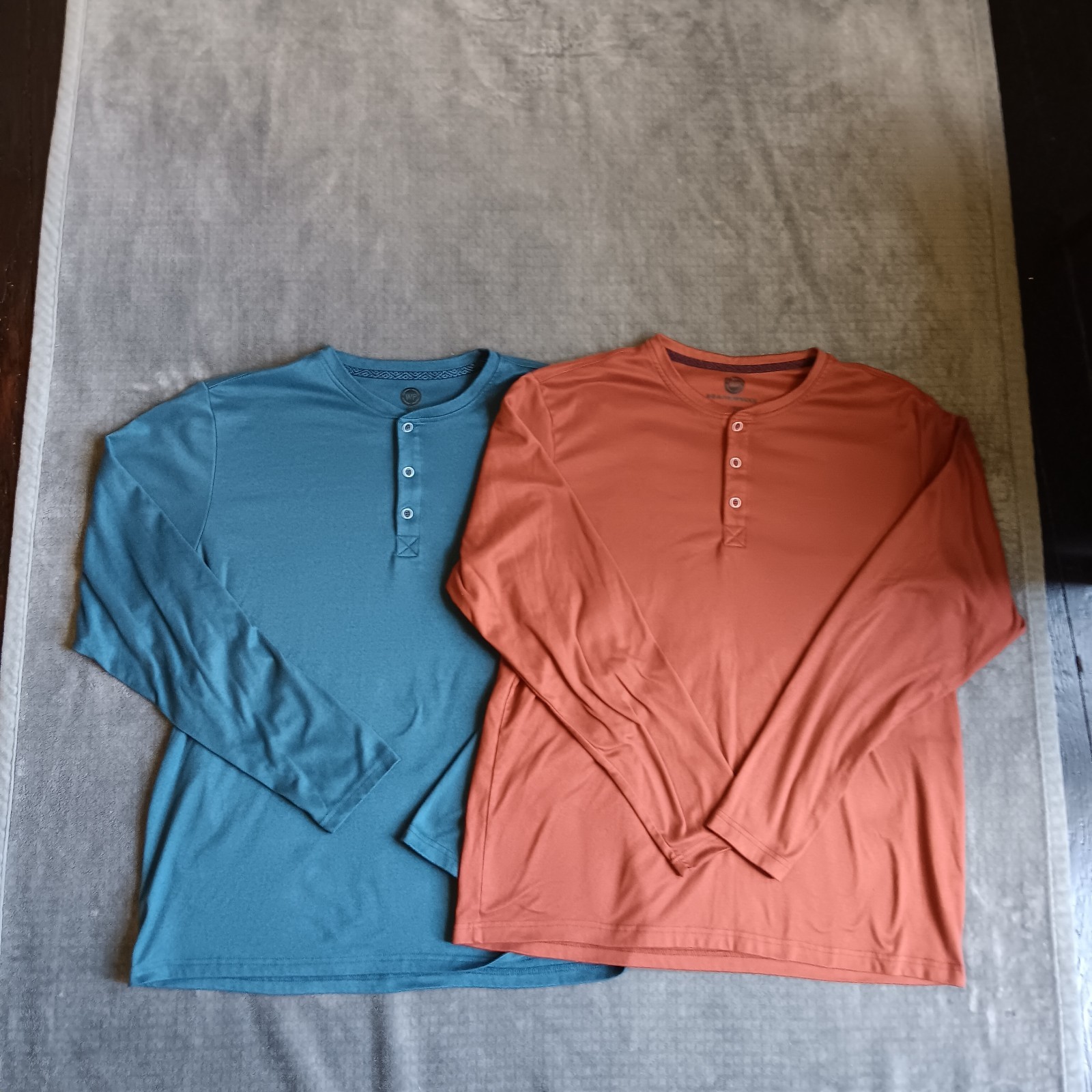 Two Weatherproof Mens Long Sleeve Henleys in Teal & Rust, Size XL, Soft & Comfy gallery