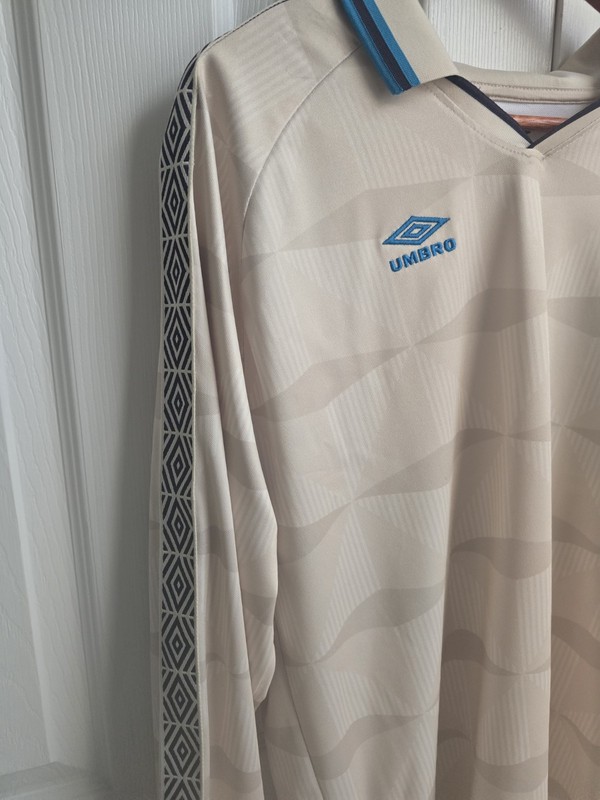 Umbro Rugby Jersey Mens #99 Size Large Long Sleeve Polo gallery
