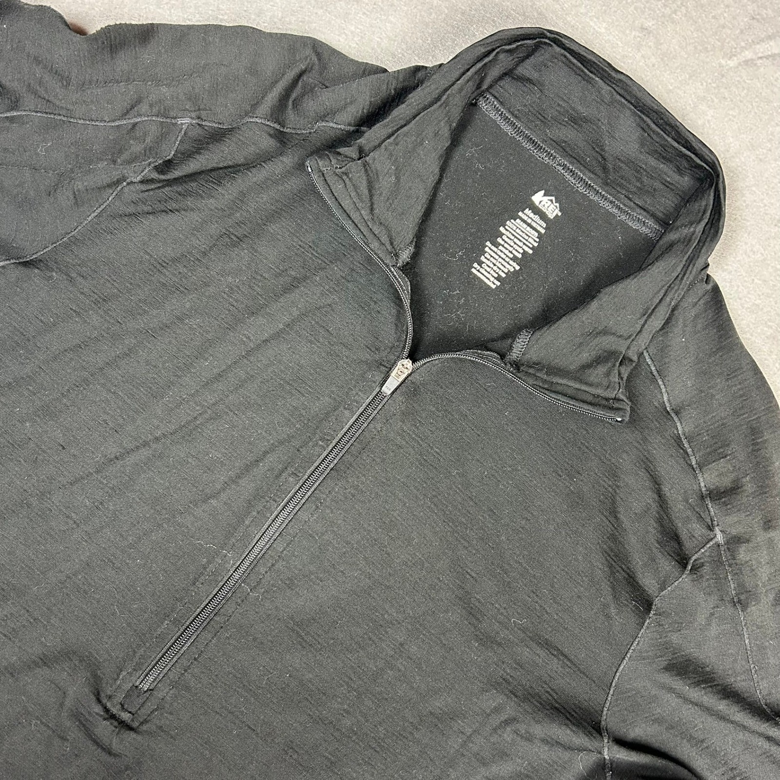 REI Co-op Pullover 1/4 Zip Merino Wool Base Layer Mens Medium Black gallery