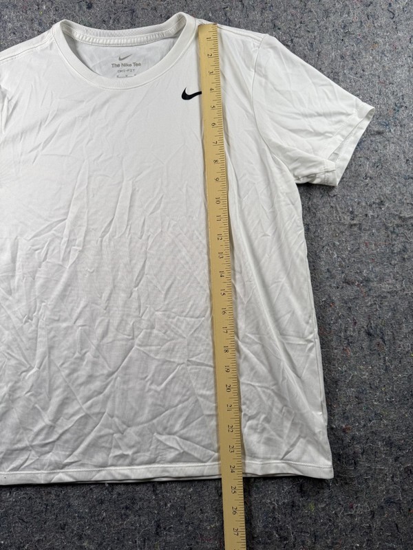Nike Men’s Dri-Fit The Nike Tee Size Meduim White gallery