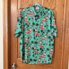 EUOW Hawaiian Shirt Men’s XL Green Surfing Santa Flamingo Tropical