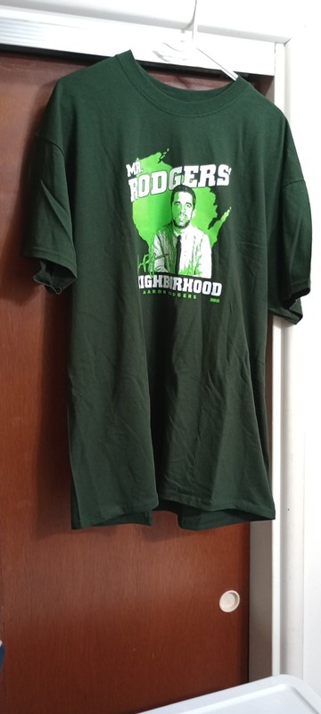 GILDAN ULTRA COTTON MEN'S T MR. RODGERS' NEIGHBORHOOD GREEN XL PACKERS NWOT gallery