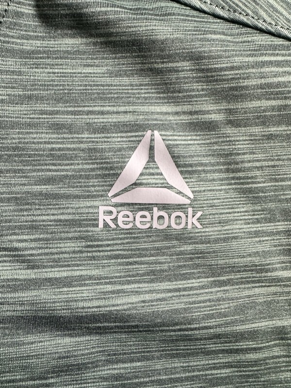 Reebok Men’s Large Lightweight Workout Shirt Heather Olive Gray Short Sleeve Tee gallery