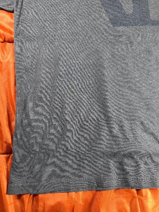 Vuori Men’s Tradewind Performance Shirt Gray Logo Gym Size Large gallery