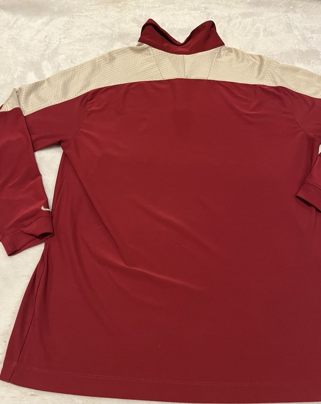 Nike Golf NikeFit Dry 1/4 Zip Size L Large Long Sleeve Burgandy and Cream gallery