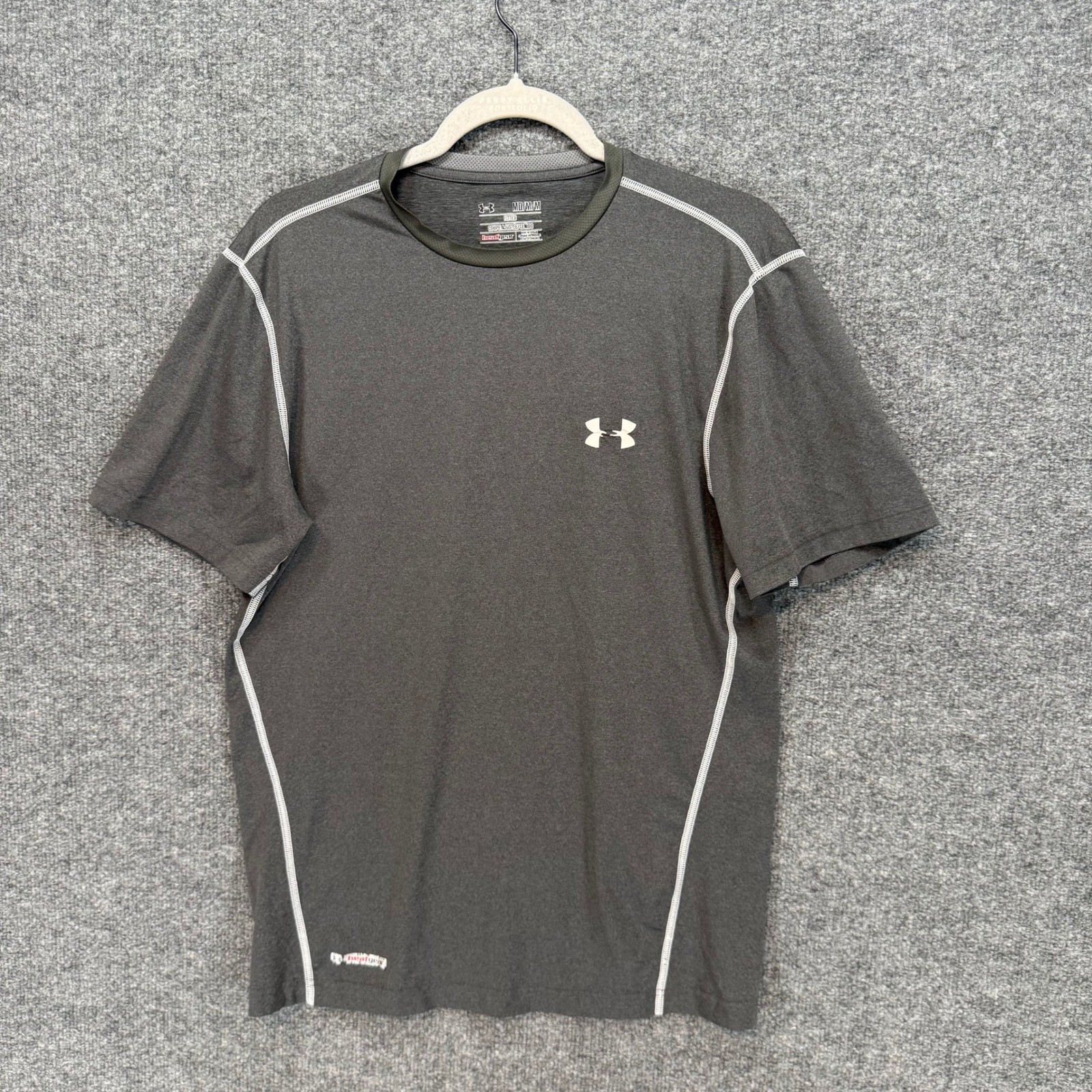 Under Armour Tshirt Mens Medium Gray HeatGear Fitted Contrast Stitch Gym Shirt gallery