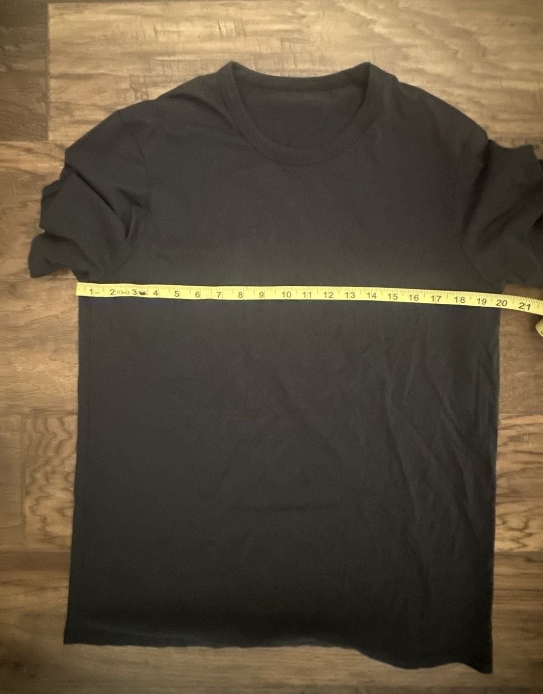 Lululemon Metal Vent Tech or Essential Crewneck Short Sleeve T-Shirt gallery