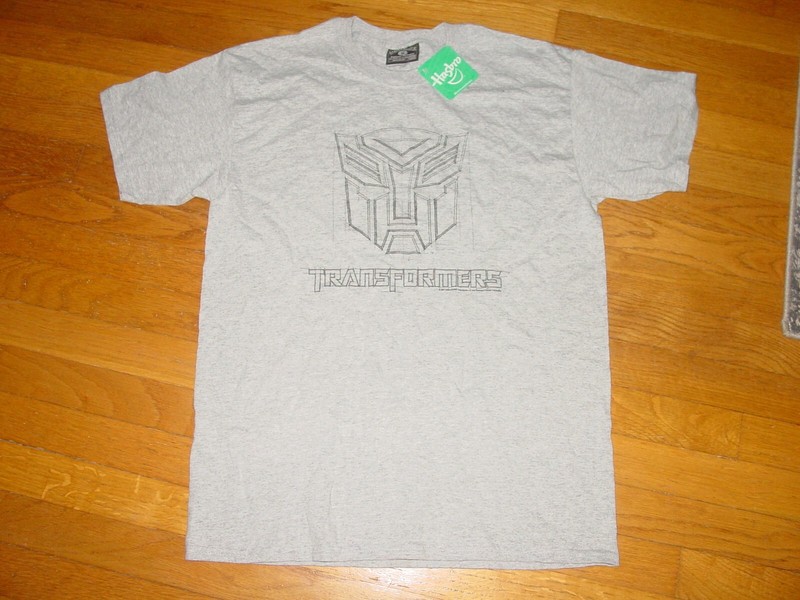 RETRO Official Hasbro TRANSFORMERS T-Shirt NEW / TAG sz........ MEDIUM gallery