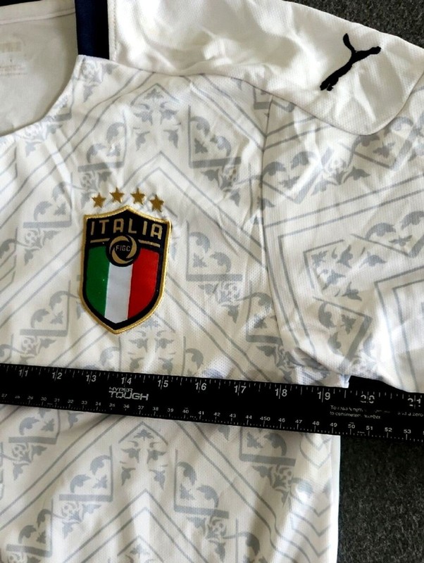 Italy National Team Football 2020/2021 Away Jersey Puma Soccer Size M Italia gallery