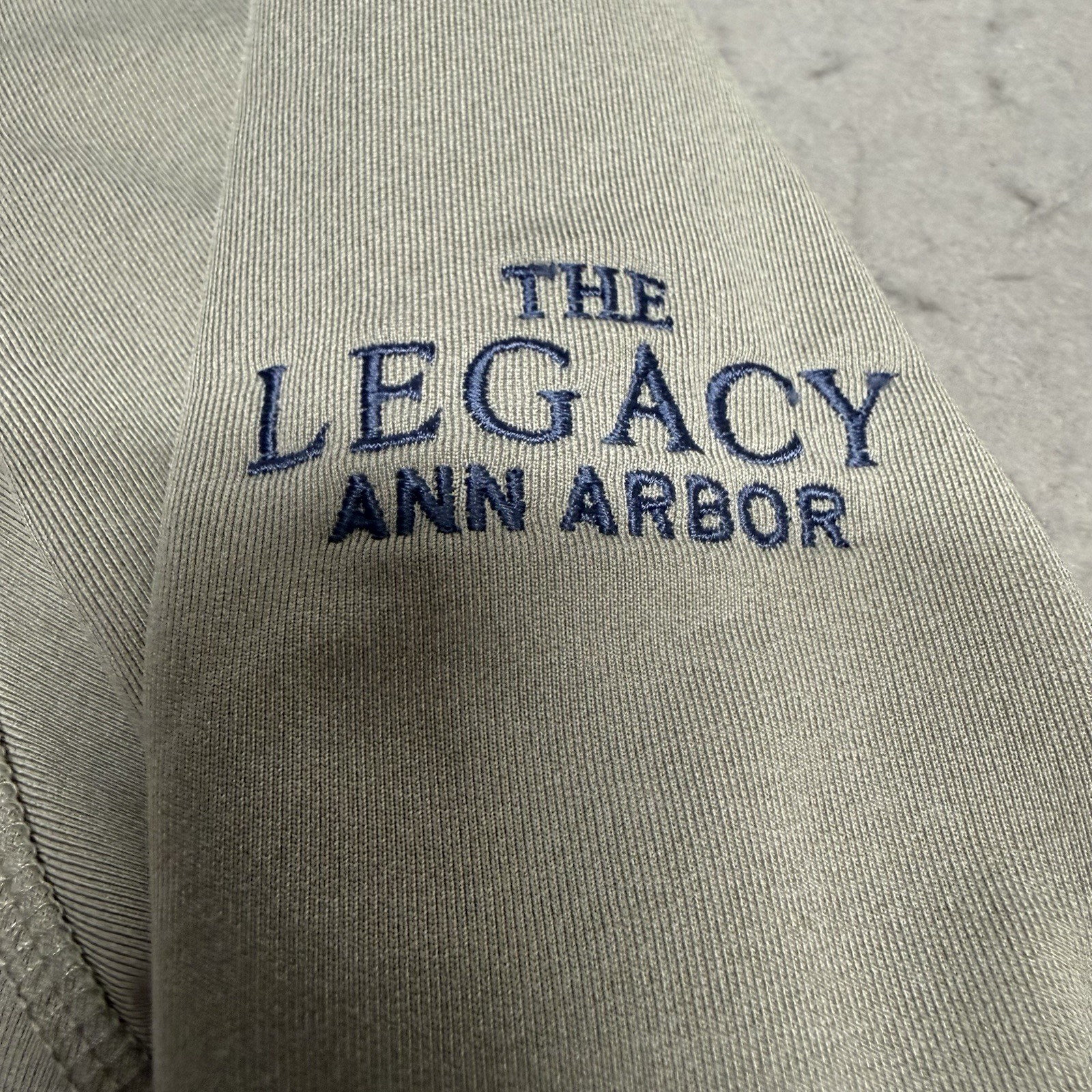 Onward Reserve Performance 1/4 ZIP GRAY Men’s XL The Legacy Ann Arbor Embroiderd gallery