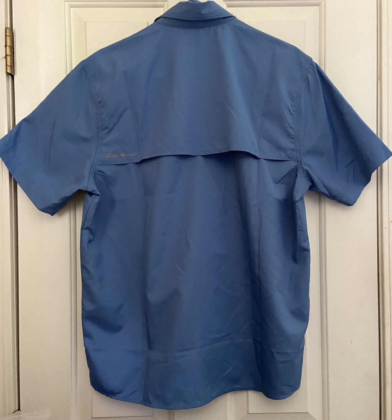 Eddie Bauer Men's Blue Moisture Wicking Woven Tech Short Sleeve SHIRT Sz- M NWT gallery