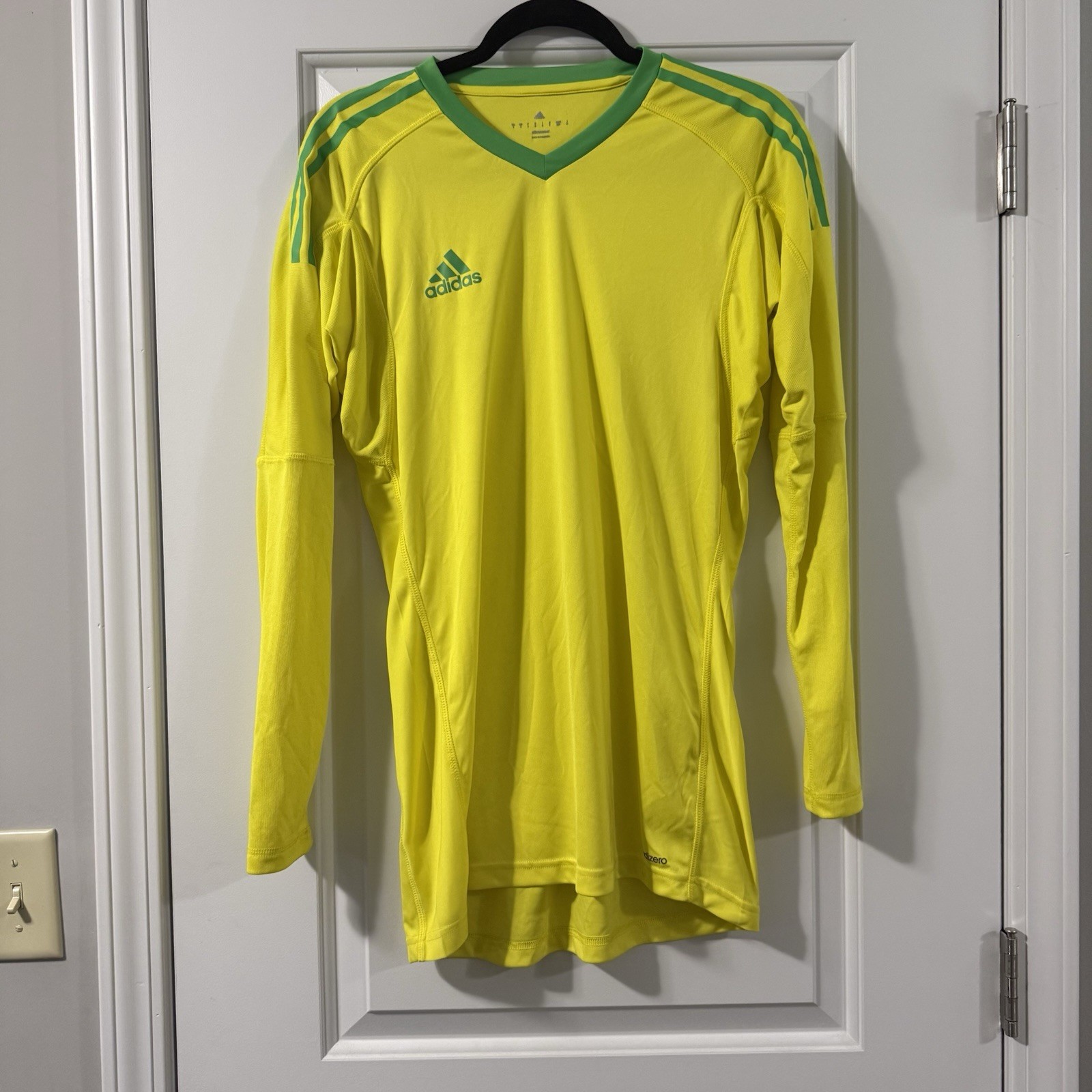 adidas Climacool Men's Long Sleeve Breathable Soccer Jersey Yellow Size S gallery