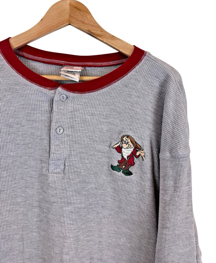 Vintage Disney Store Grumpy Embroidered Waffle Knit Thermal Henley Mens XL Gray