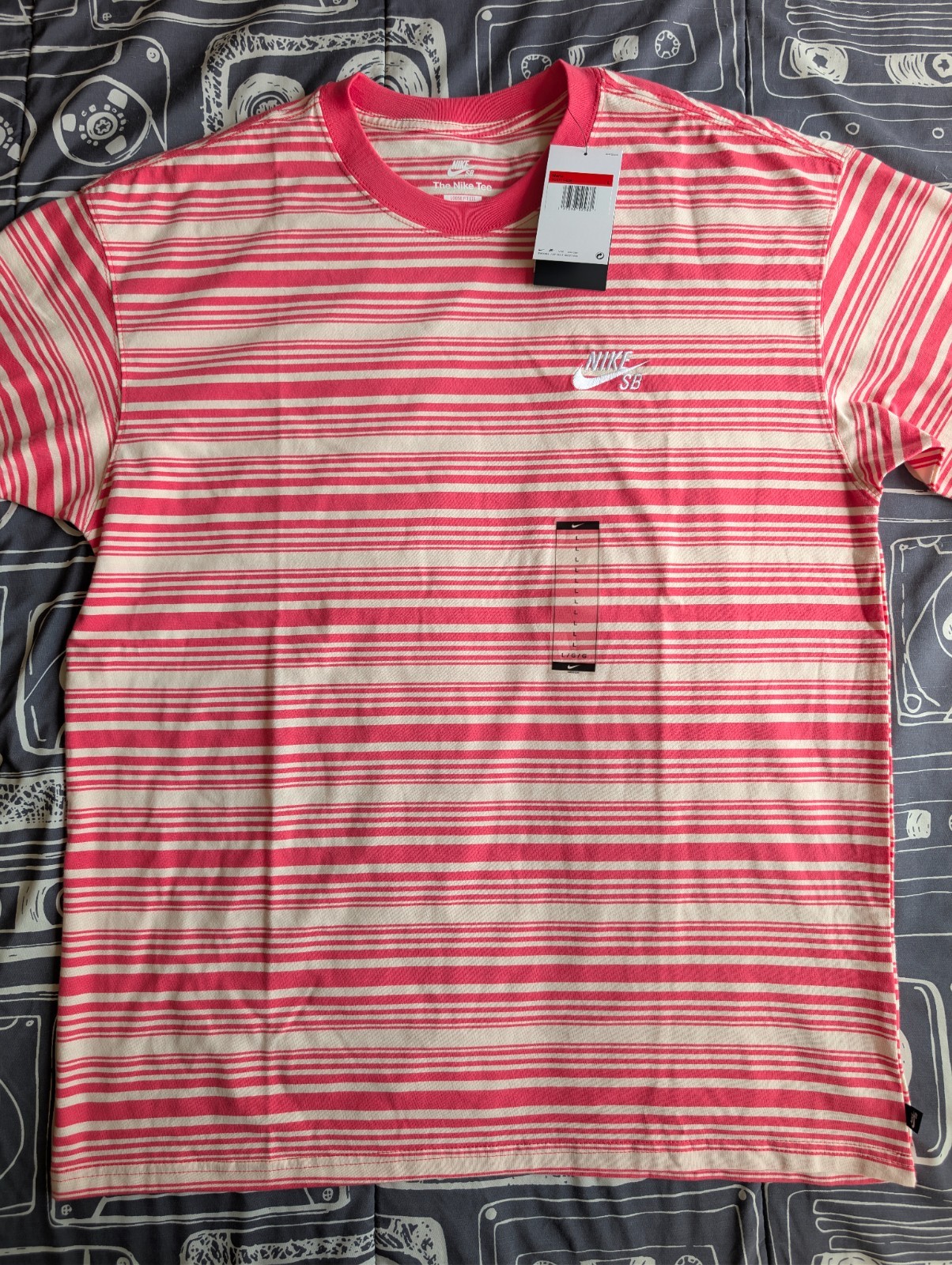 SAMPLE Nike SB Striped Short Sleeve Shirt Pink Guava Ice FQ3711-838 mens size L gallery