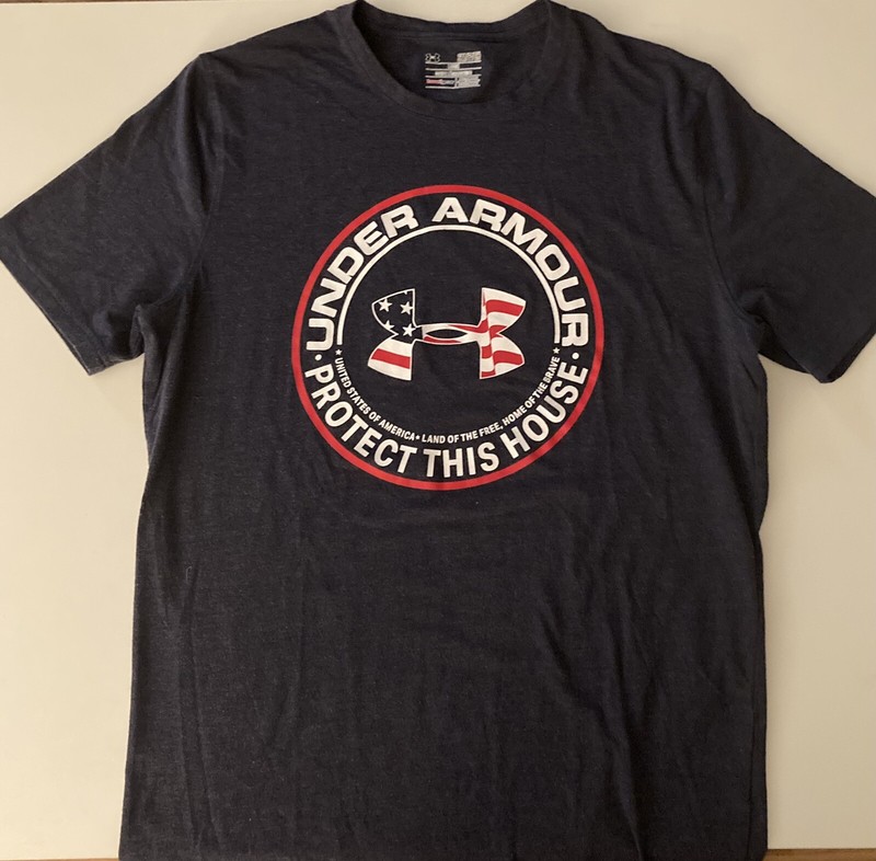 UNDER ARMOUR Stars and Stripes Logo Tee T-Shirt Red White Blue Size S Loose Fit gallery