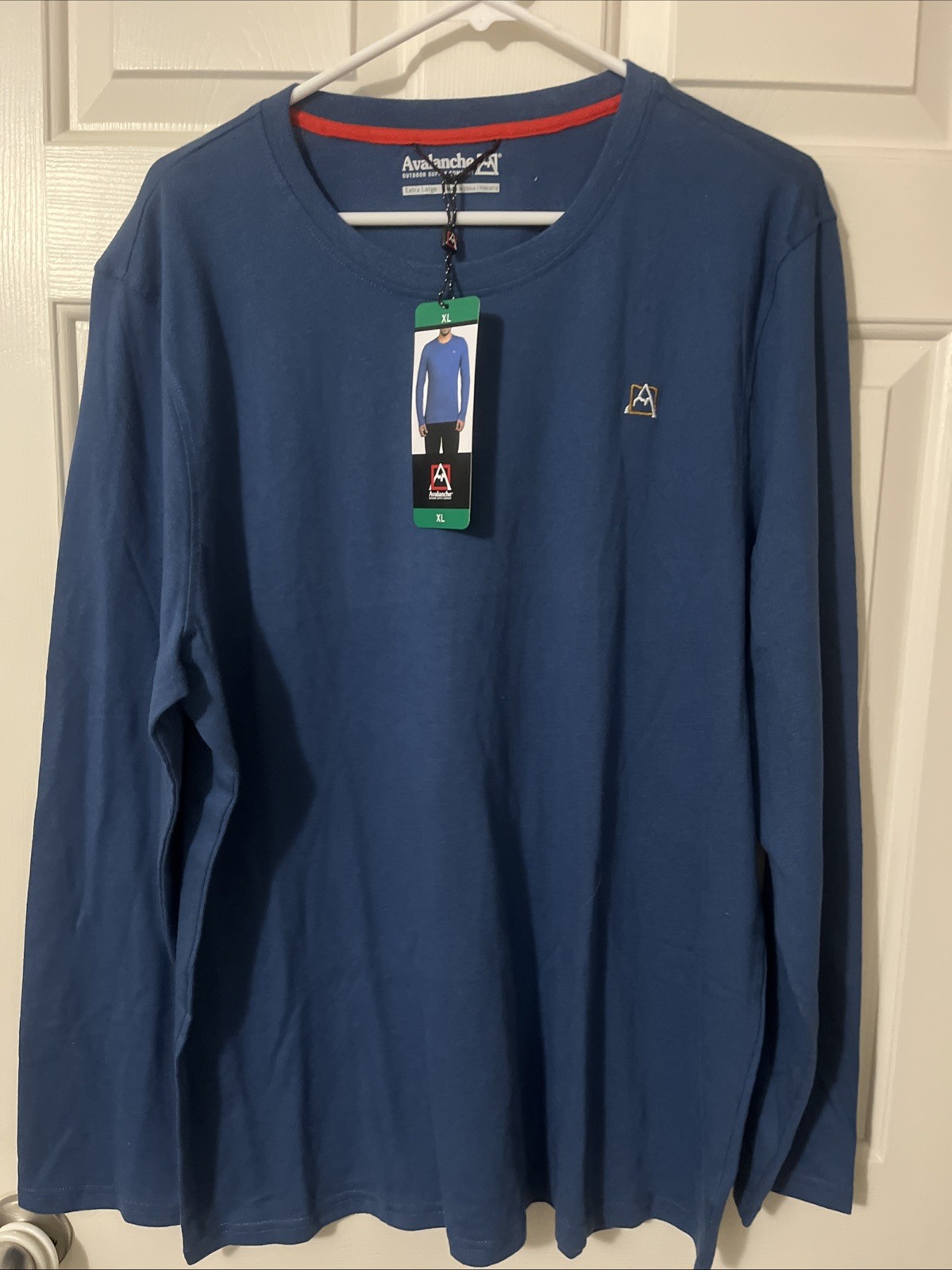 Avalanche Outdoor Supply Co Men's Relaxed Fit Sweatshirt, Blue, Size XL gallery