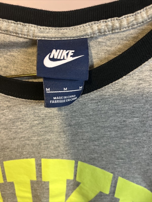 Nike 3/4 Sleeve Baseball Style Neon Yellow Spell Out Men’s Sz Med gallery