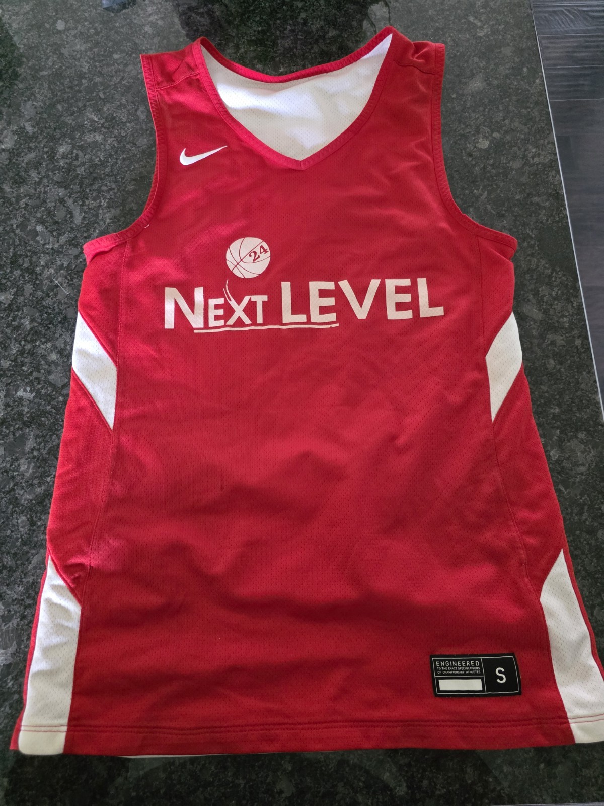 Nike Kobe Bryant Reversible Jersey Red & White Men Dri-Fit Loose Size S gallery