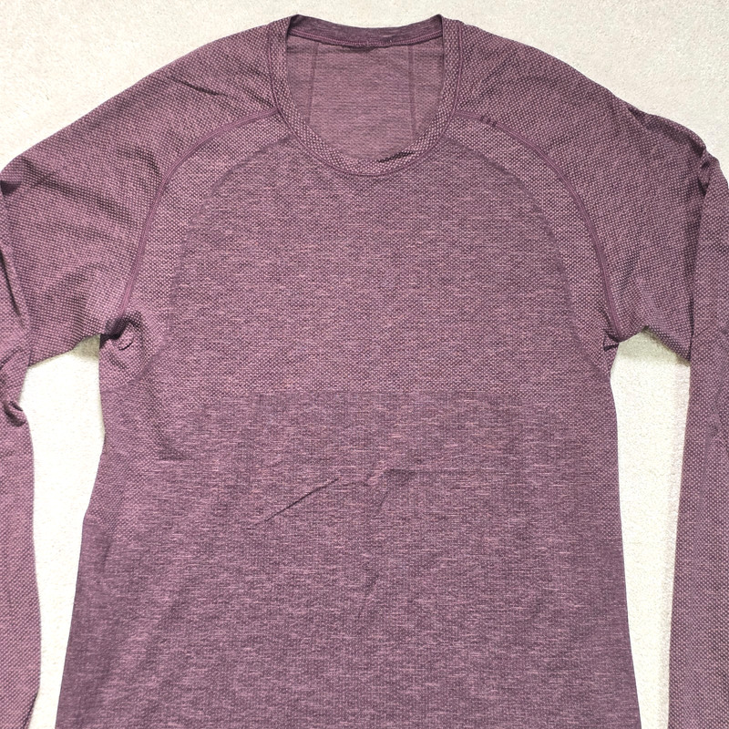 Lululemon Metal Vent Tech 2.0 Long Sleeve Shirt M Red Dust Arctic Plum Maroon gallery