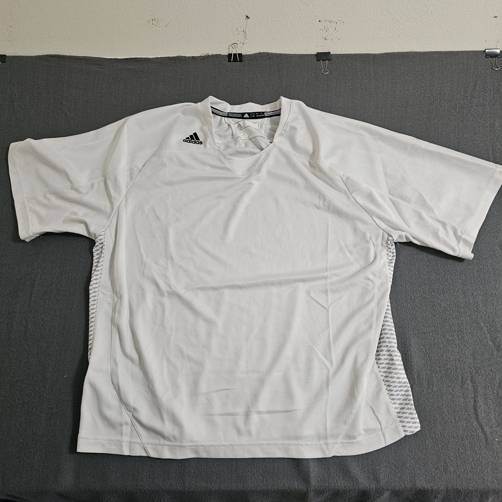Adidas 2XL White Grey Side Stripes Heavy Short Sleeve T-Shirt gallery