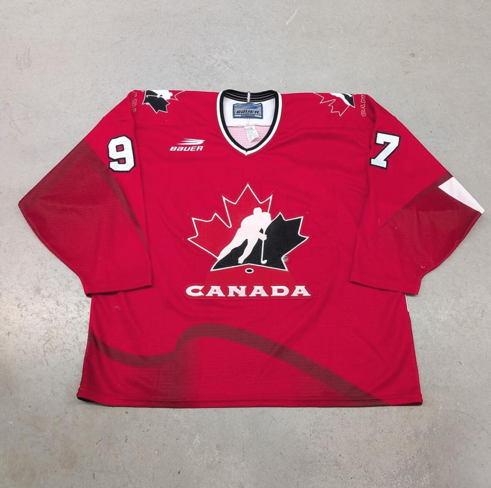 Vintage 1996 Team Canada Hockey Bauer Authentic Jersey XL gallery