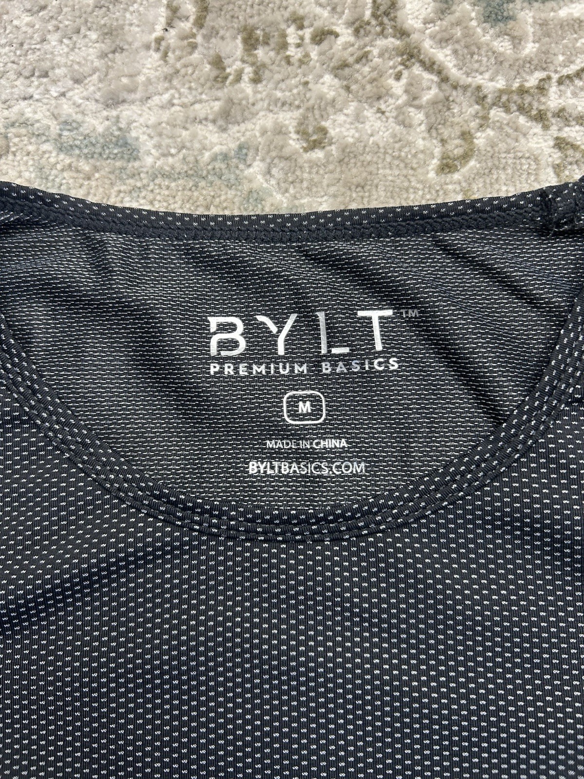 BYLT Premium Basics Pulse Shirt Mens M Black Short Sleeve Drop Cut gallery