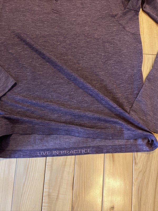 LULULEMON Metal Vent Tech Top Quarter Button Long Sleeve Men’s SMALL Multi NWOT gallery