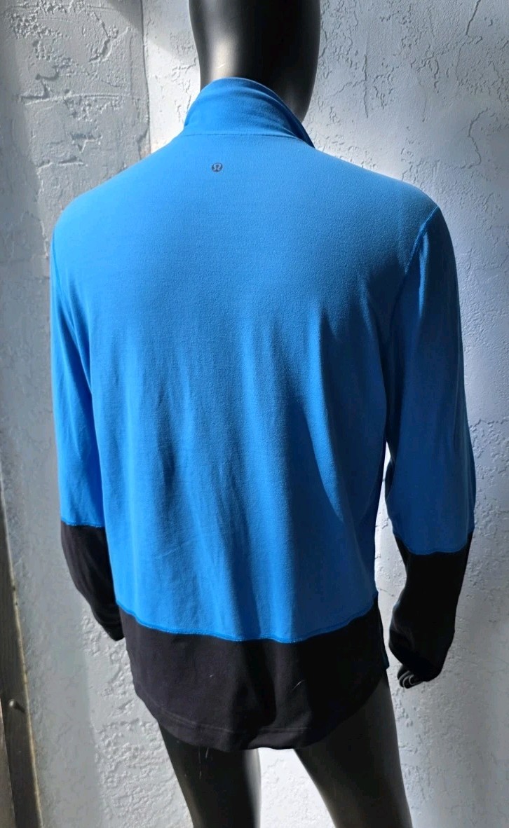 Lululemon Speed 1/2 ZipBeaming Blue Performance Athletic Pullover Men's XL gallery
