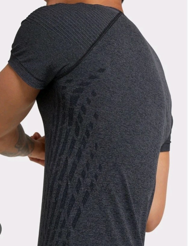 Gymshark Apex Onyx Men's Short Sleeve Compression Seamless T Shirt Size S gallery