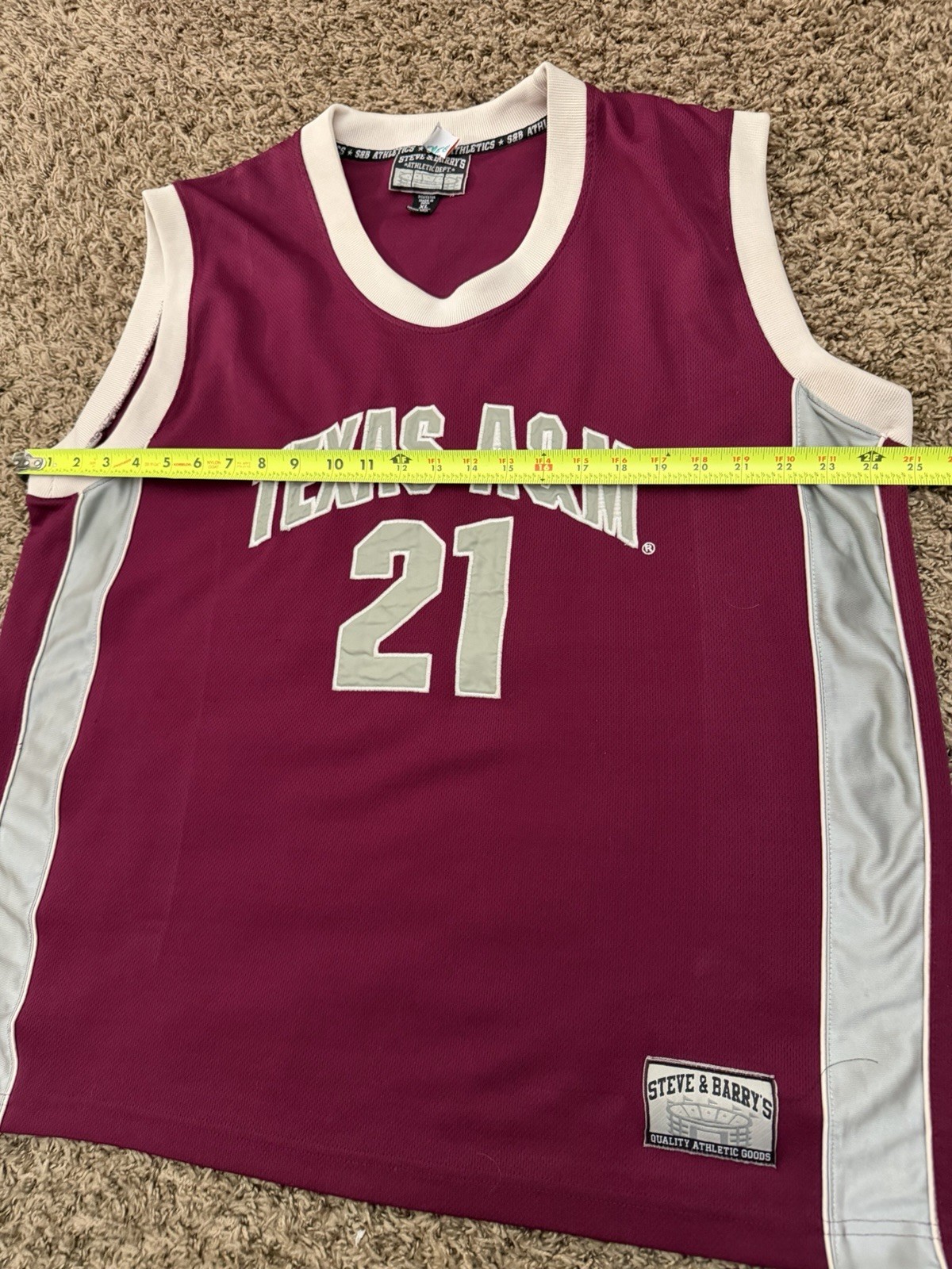 Vintage Steve & Barry Texas A&M #21 Stitched Basketball Jersey Adult Size XL gallery