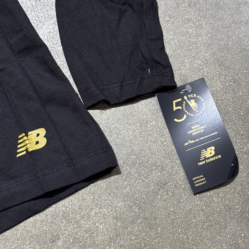 New Balance NYC 50 Years Running Marathon T-Shirt Gray Long Sleeve Size SNWT gallery
