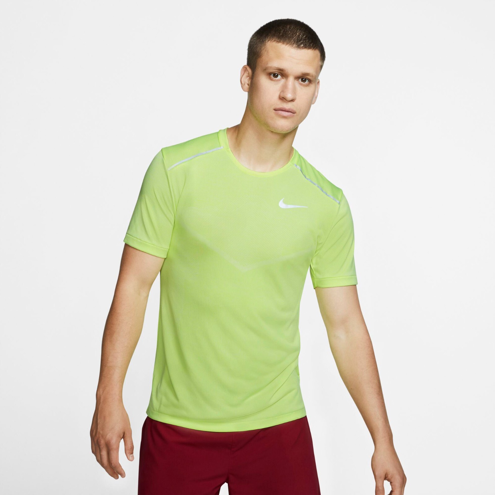 Nike Techknit Ultra Dri Fit Volt Reflective Running Shirt Sz M NEW AJ7615 702 gallery