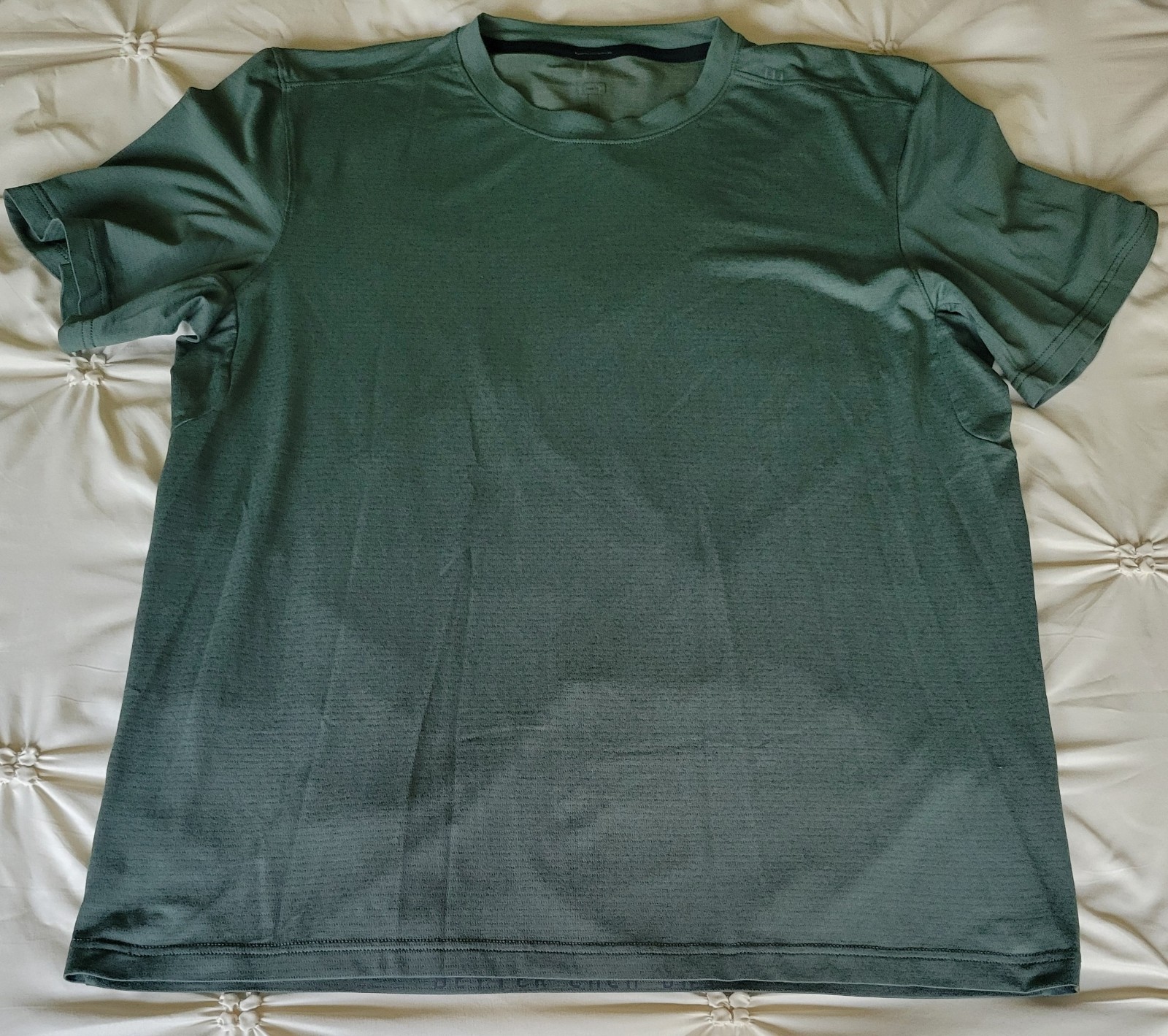 Lululemon Better Each Day Mens Short Sleeve Dark Green T-Shirt Run Train Gym gallery