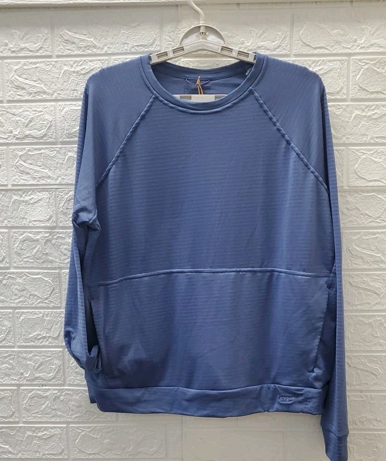 New Patagomia Long Sleeve Thermal Weight Breathable Crewneck Shirt Blue Sz Large gallery