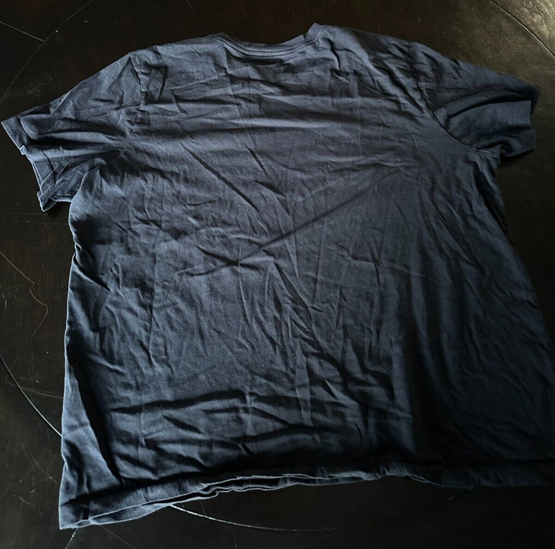 Nike Men's T-Shirt Logo Swoosh Athletic Active Short Sleeve Shirt Double Stitch gallery