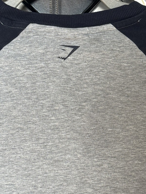 GYMSHARK COLLEGIATE RAGLAN3/4 SLEEVE T-SHIRT SIZE SMALL gallery