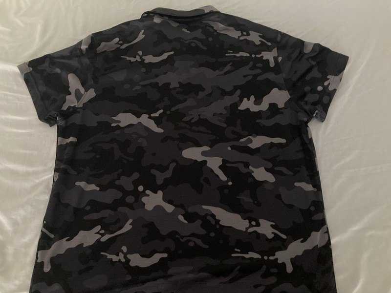 Men’s Size 3 XL Reebok Shirt shadows Camo shades Athletic 3 button up neck gallery
