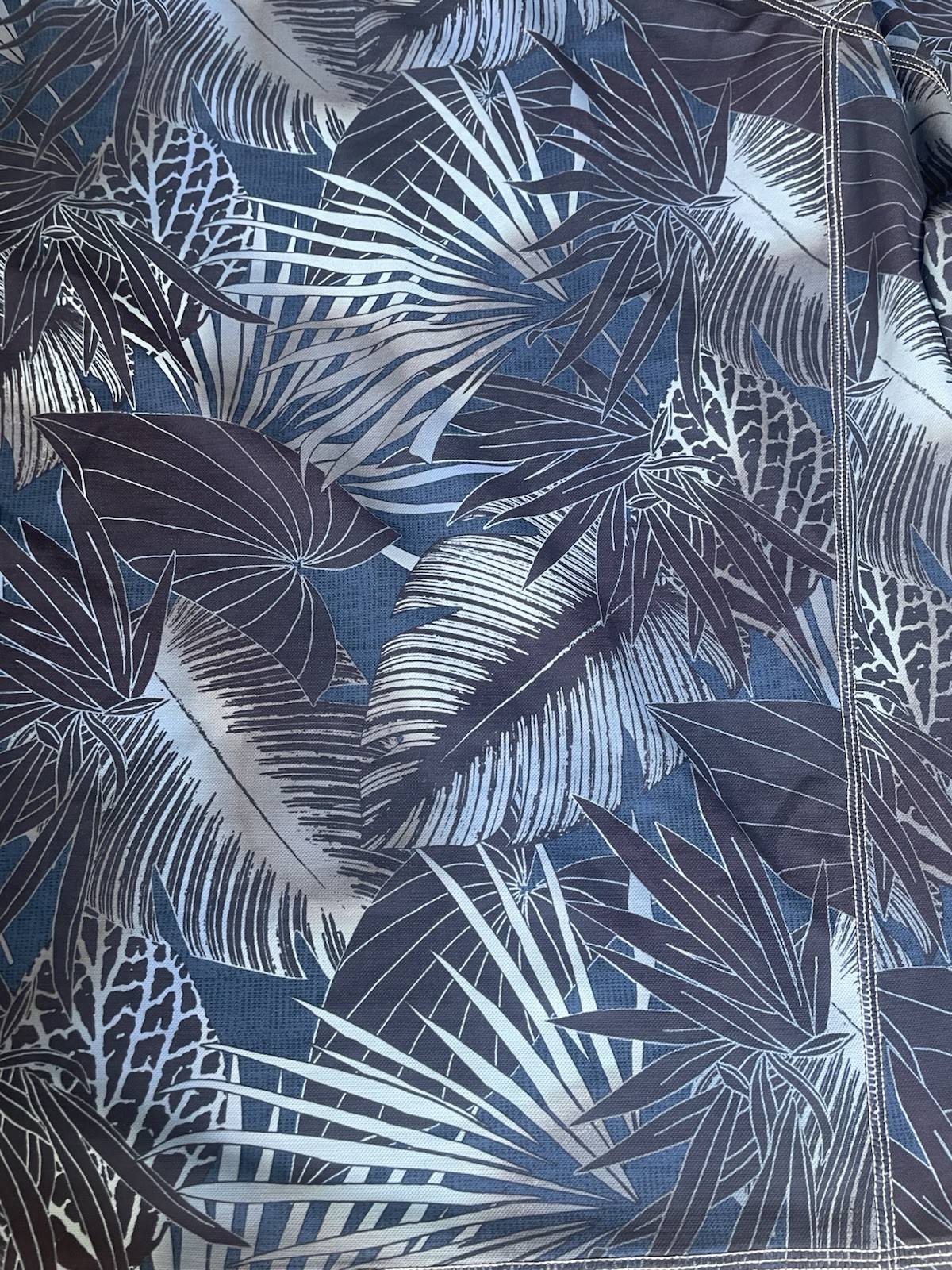 Tommy Bahama Islandactive Pullover All Over Print Blue Hawaiian Men’s Medium gallery