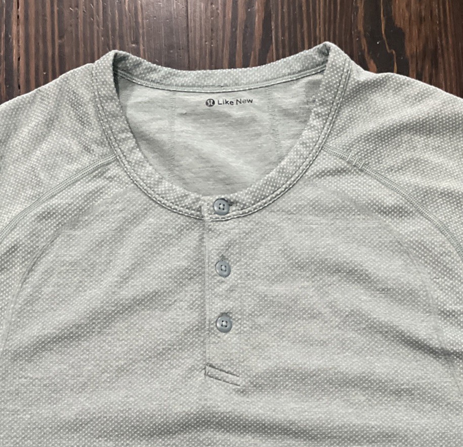 Lululemon Henley Shirt Men’s Medium Green Polyester gallery
