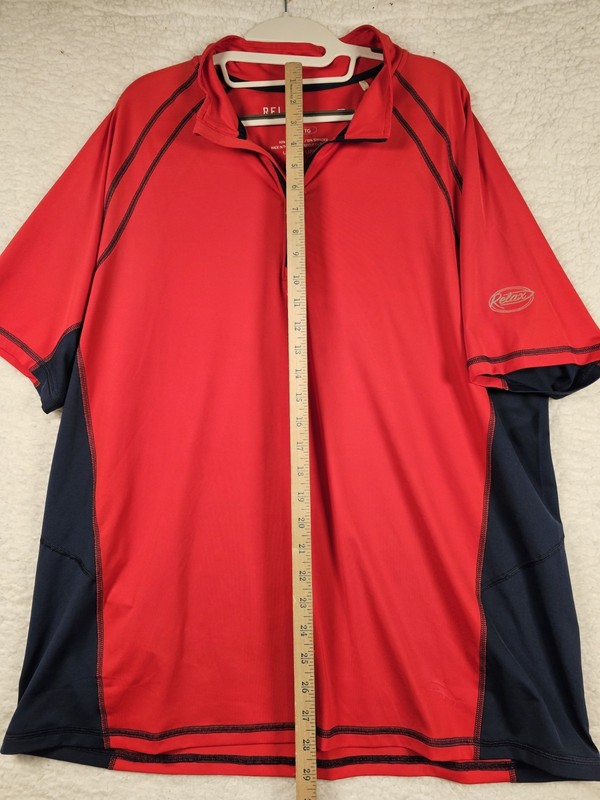 Tommy Bahama Relax UV Tech Quarter Zip Shirt Mens XL Red Short Sleeve UPF 30 gallery