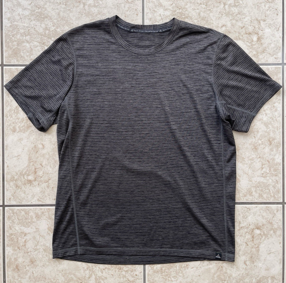PrAna Hardesty Men's Short Sleeve Large Dark Rock Climbing Stripe T-Shirt Active